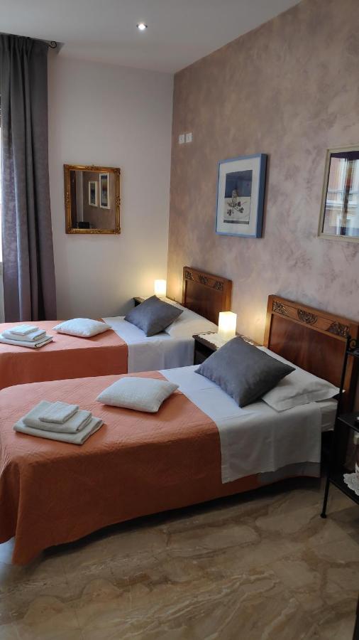 Bed & Breakfast Centrale Bolonia Exterior foto