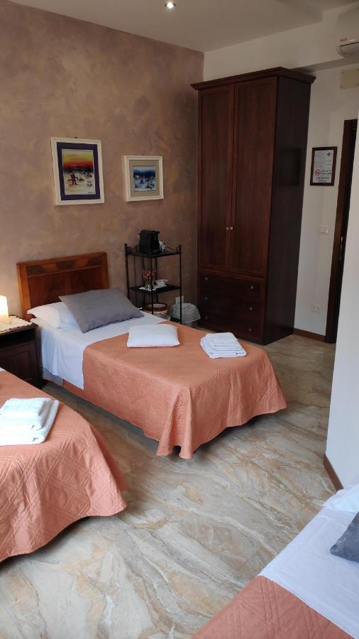 Bed & Breakfast Centrale Bolonia Exterior foto